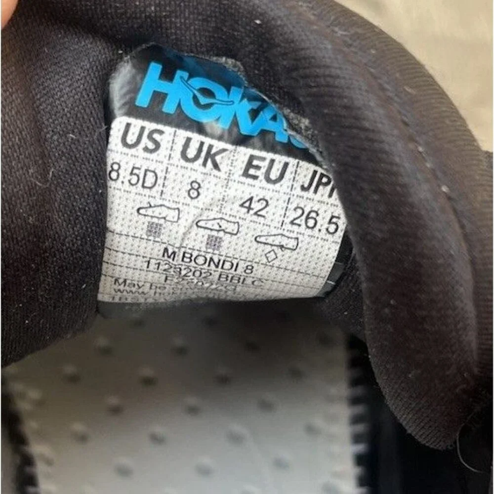 Hoka One One Bondi 8 Men’s 8.5D Running Shoes Black/Black *NO INSOLES*